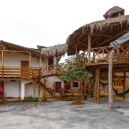 Hostal Tortuga Dorada Puerto López المظهر الخارجي الصورة