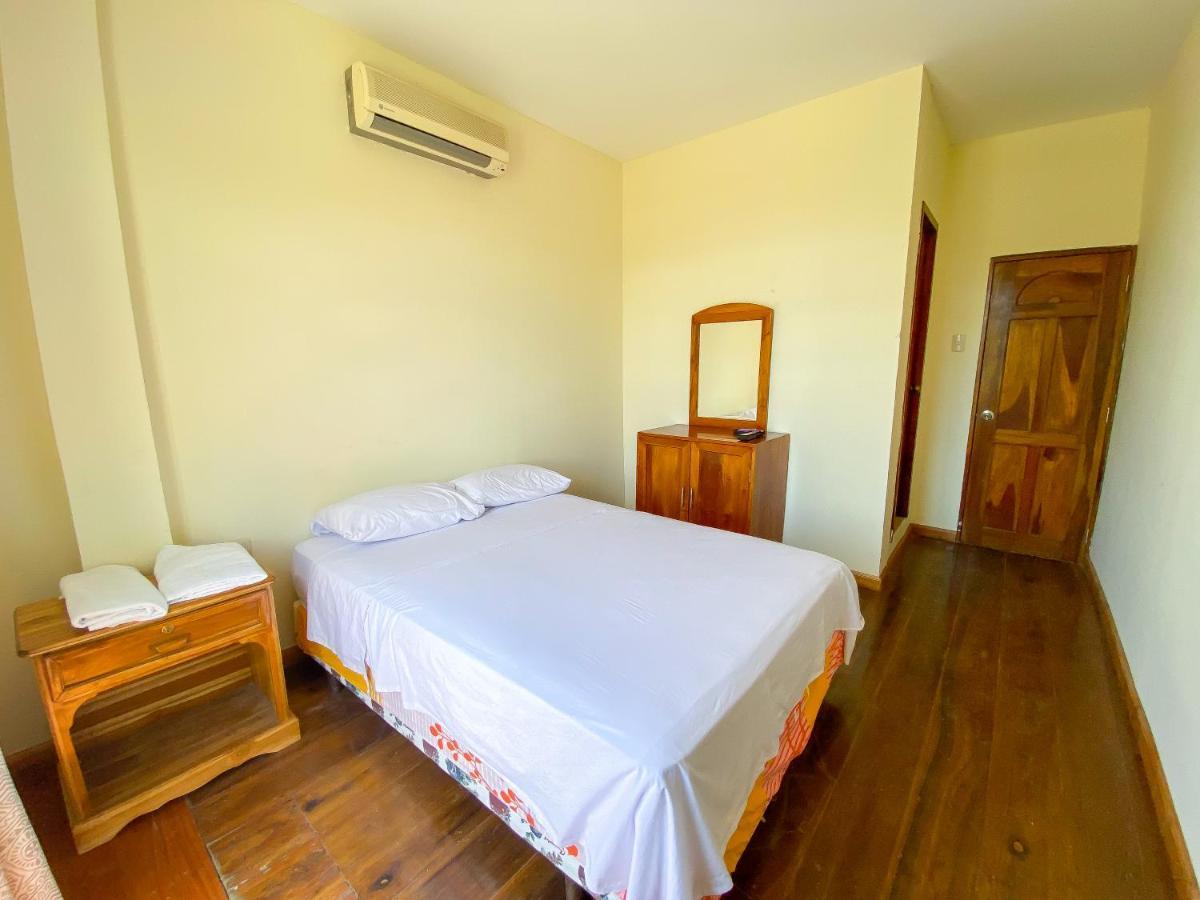 Hostal Tortuga Dorada Puerto López المظهر الخارجي الصورة