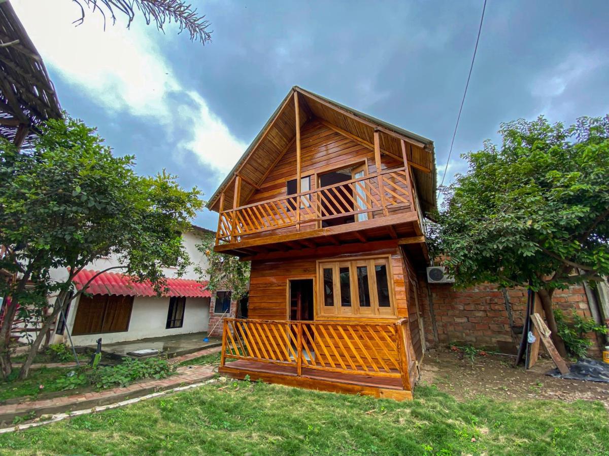 Hostal Tortuga Dorada Puerto López المظهر الخارجي الصورة
