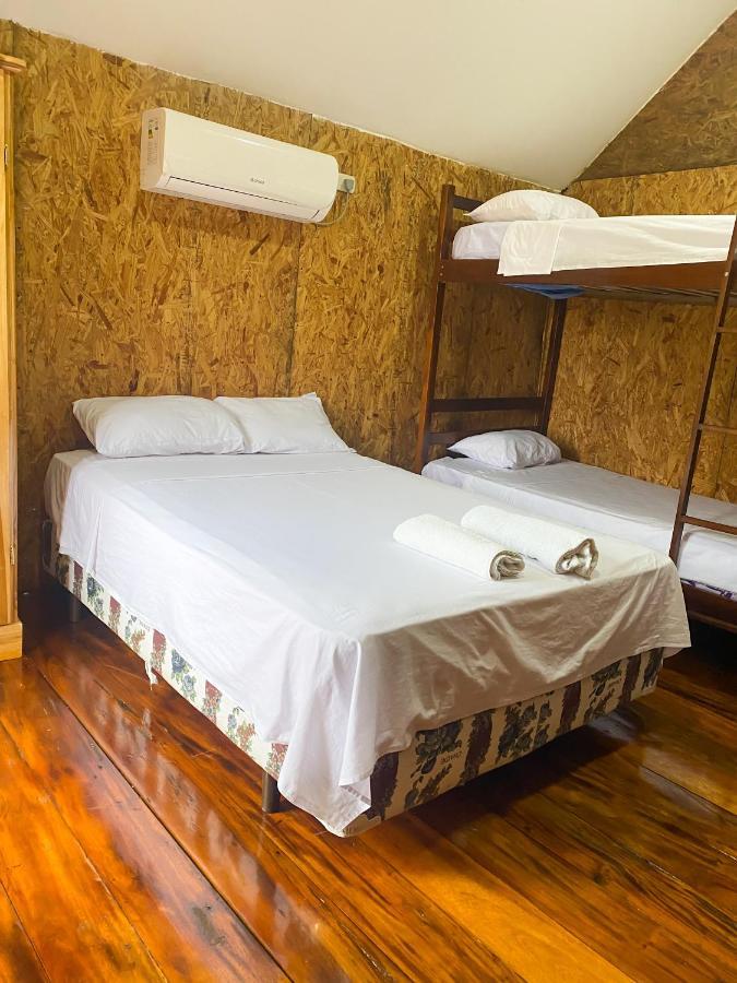 Hostal Tortuga Dorada Puerto López المظهر الخارجي الصورة
